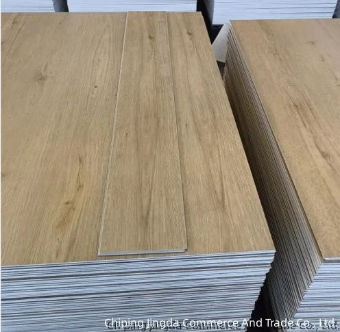 Pavimentazione in vinile di plastica PVC Spc goffrato leggero con design in legno impermeabile Valinge Click